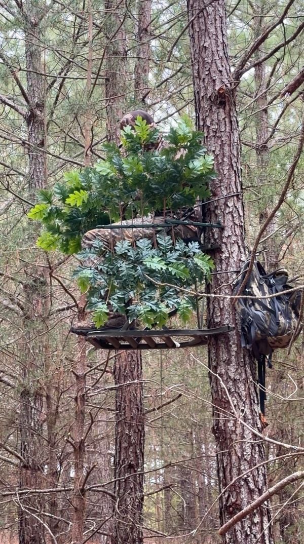 Hunting Camouflage Branch Stand