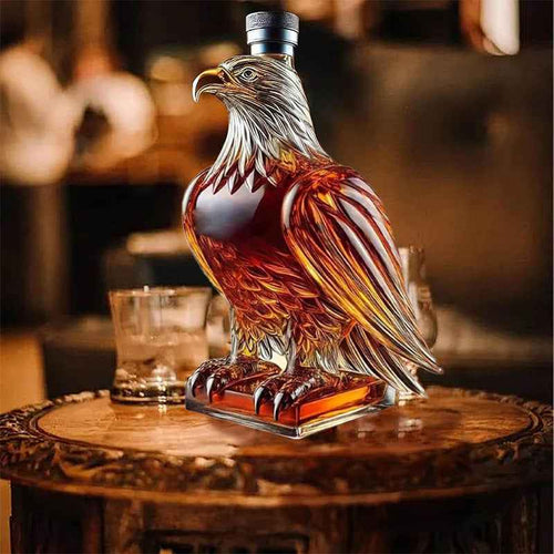 🦅Eagle Whiskey Bottle – A Masterpiece of Craftsmanship and Strength, Capturing the Spirit of Freedom in Every Detail