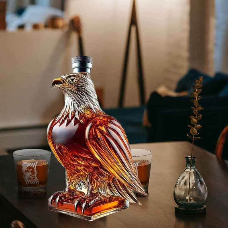 🦅Eagle Whiskey Bottle – A Masterpiece of Craftsmanship and Strength, Capturing the Spirit of Freedom in Every Detail