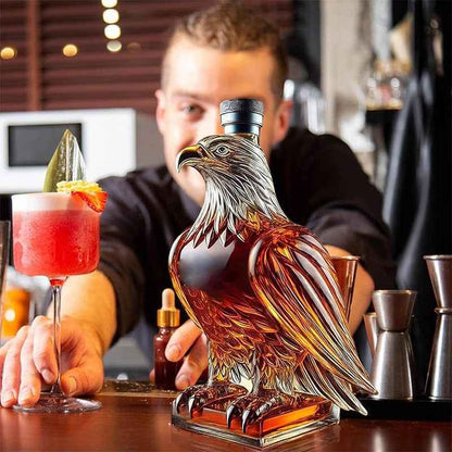 🦅Eagle Whiskey Bottle – A Masterpiece of Craftsmanship and Strength, Capturing the Spirit of Freedom in Every Detail