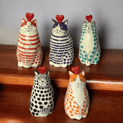 🐱 Hand-Painted Cat Vase Collection