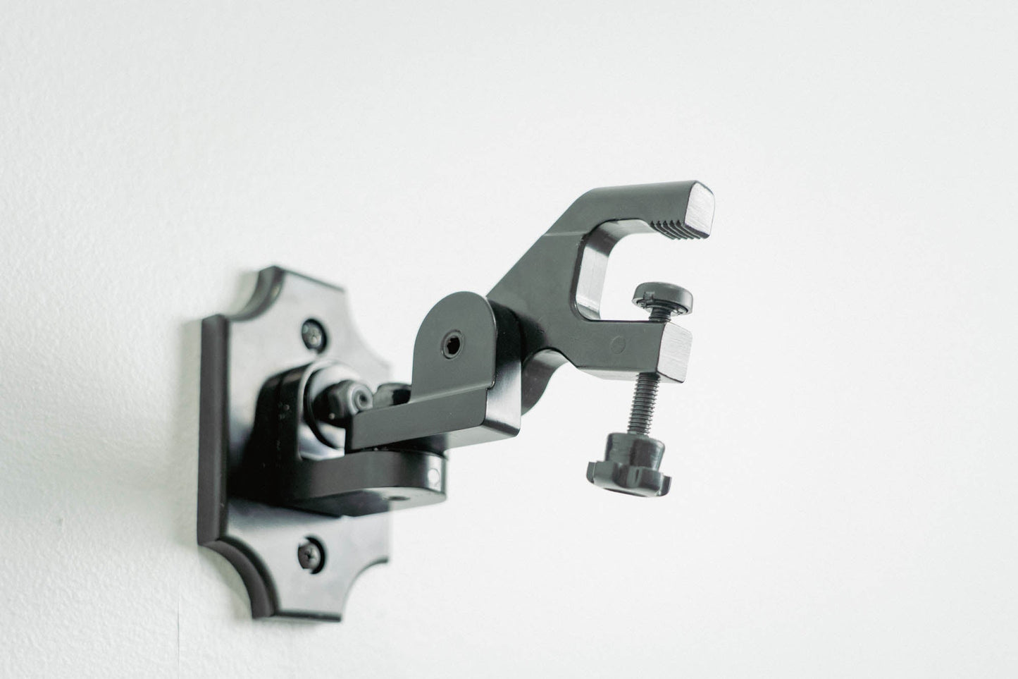 European Skull Mount Clamp