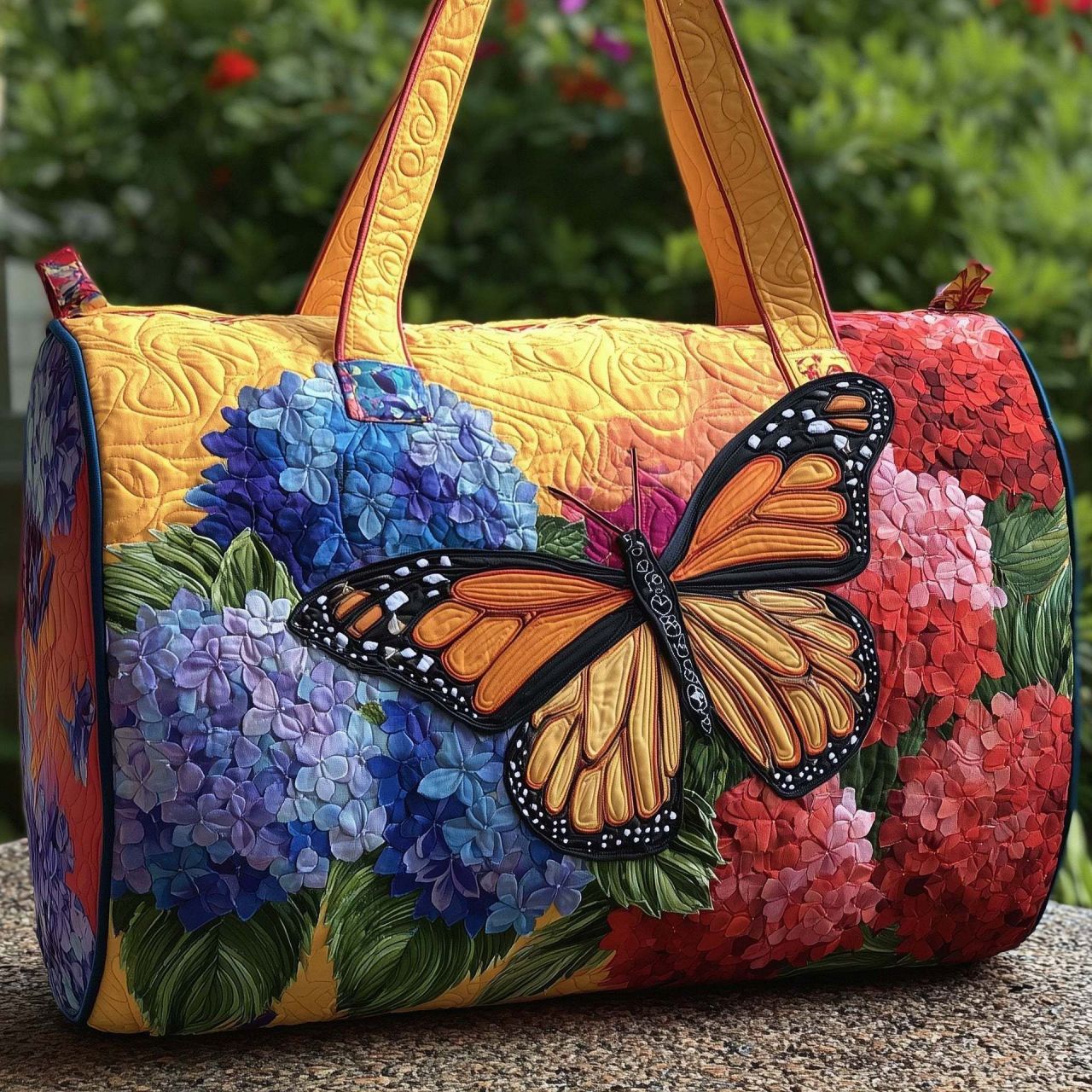 ✨50% OFF 👜 Vintage Floral Journey Quilted Duffle Bag🌼 – Limited Time!