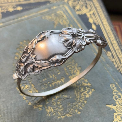 🔥LAST DAY 59% OFF✨Handcrafted Vintage Spoon Bracelet - Made With Authentic Vintage Tools